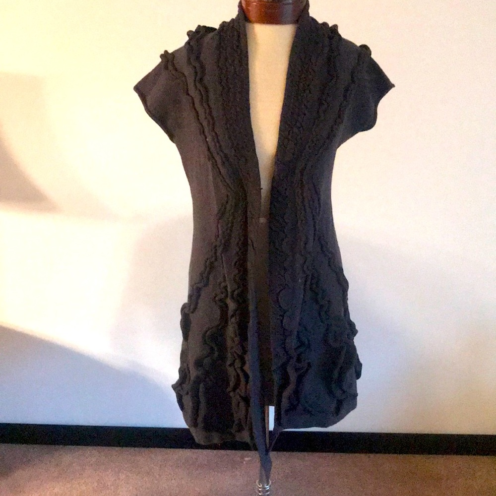Sweater vest